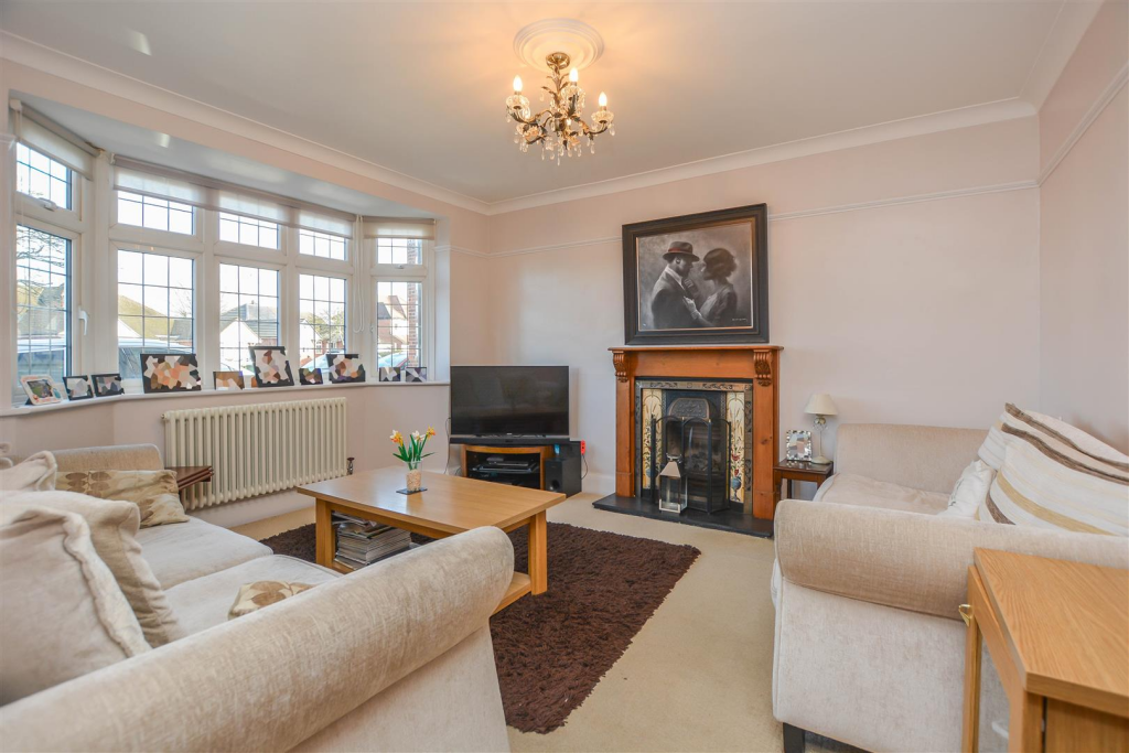 Oliver Road, Shenfield, Brentwood photo 2