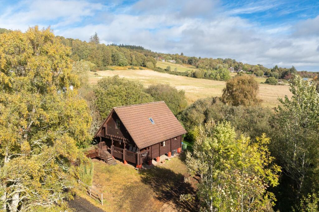Main image of property: 2 Broallan, Beauly, IV4