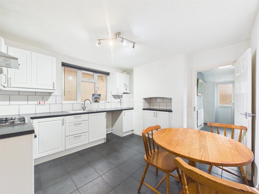 House in Gloucester, Gloucestershire - View 5