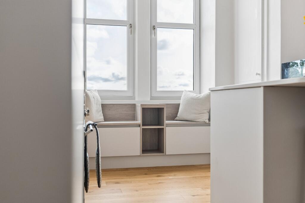 Apartment in Glasgow - More