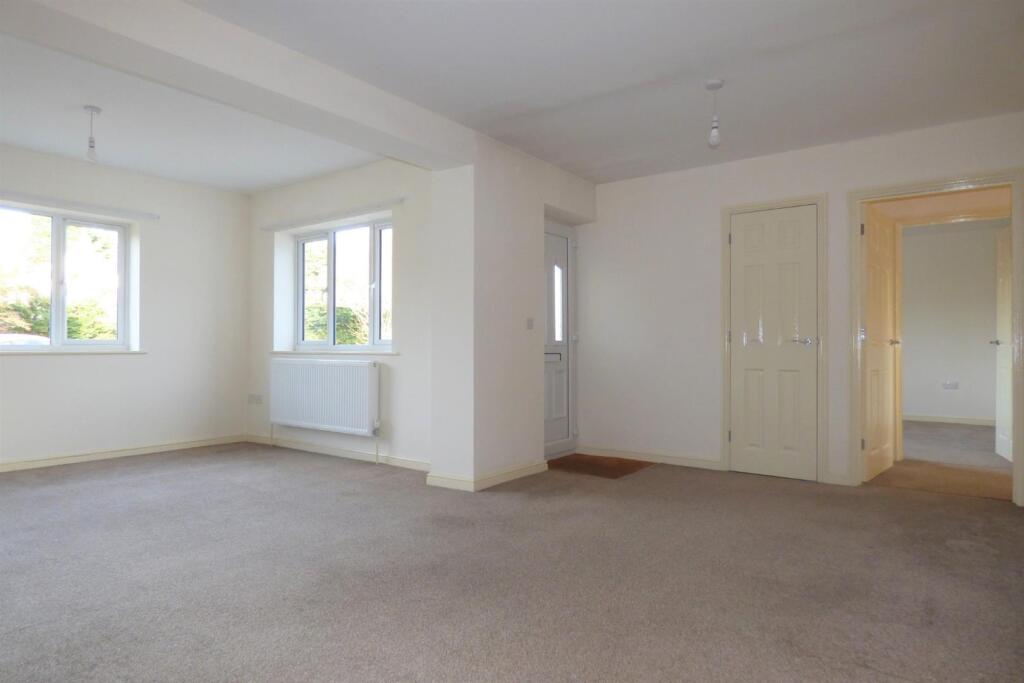 House in West Suffolk, Lakenheath - View 3