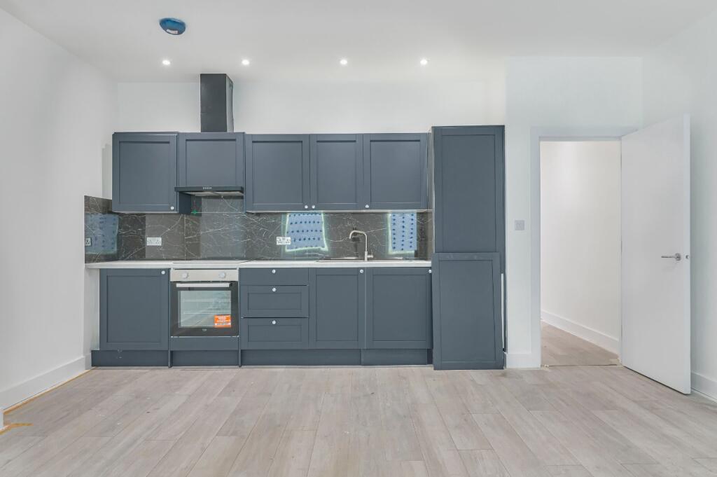 Main image of property: Bernay's Grove, London, SW9