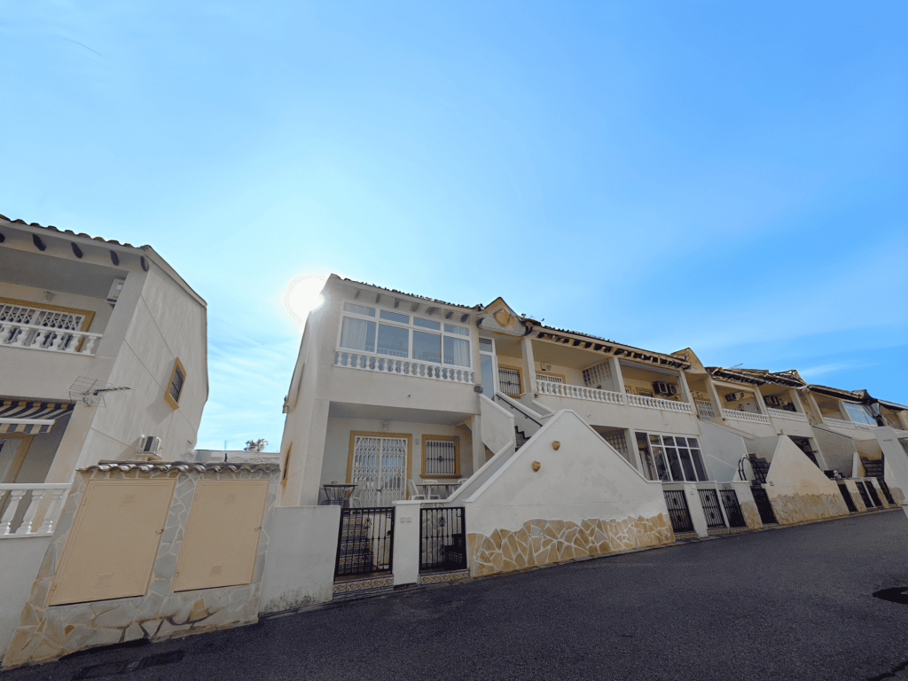 Main image of property: Valencia, Alicante, Cabo Roig