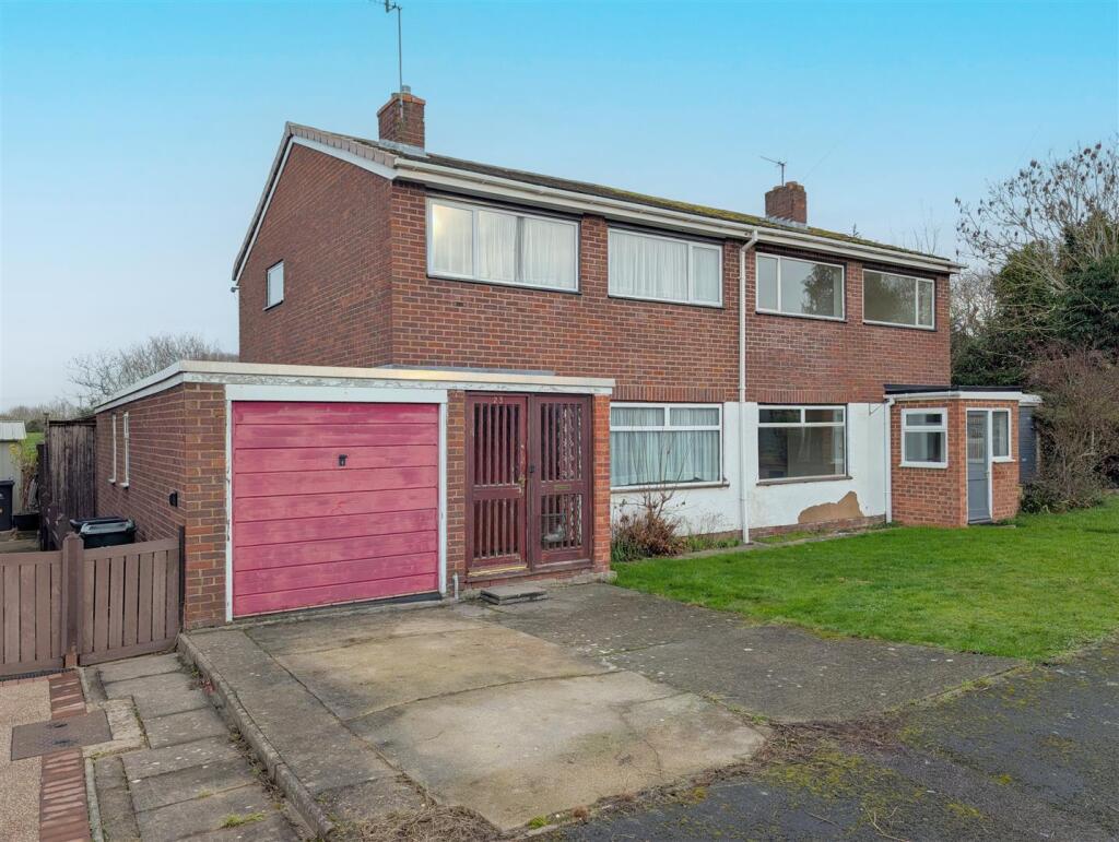 Main image of property: Packers Hill, Upton-Upon-Severn, Worcester