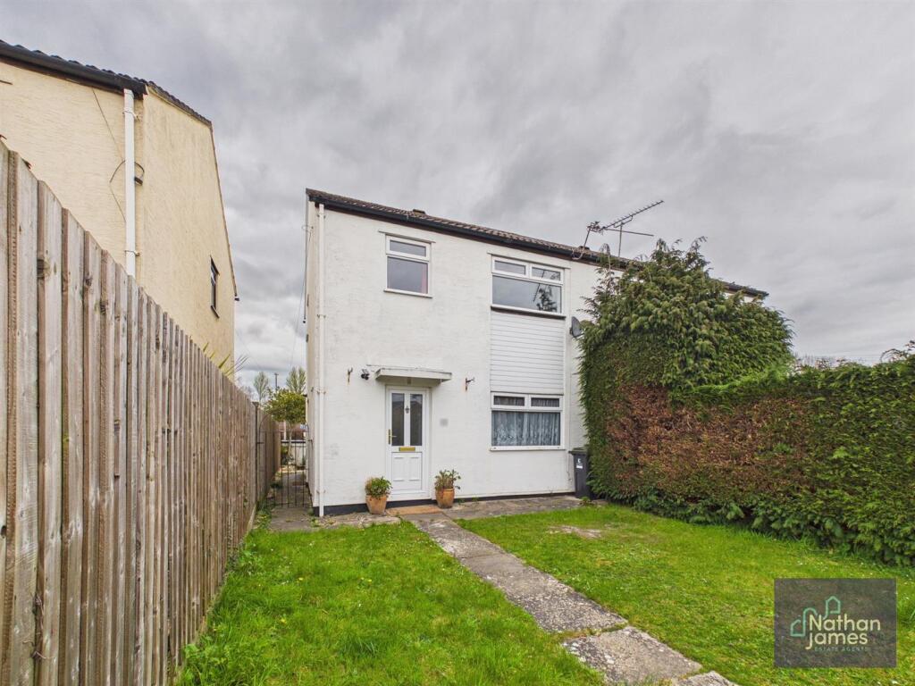 Main image of property: Castle Lodge Crescent, Caldicot