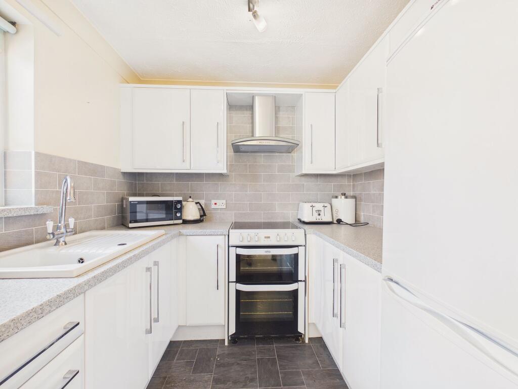 Apartment in Gateshead, Deckham - More