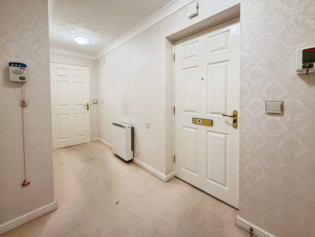 Additional image 8 of Apartment 16, Aire Valley Court, Bingley, BD16 1HR