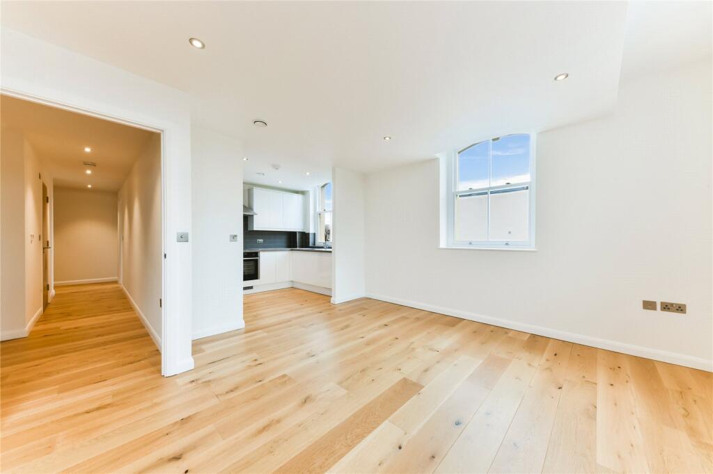 Main image of property: Goldleaf Apartments, 122-124 Goldhawk Road, London, W12