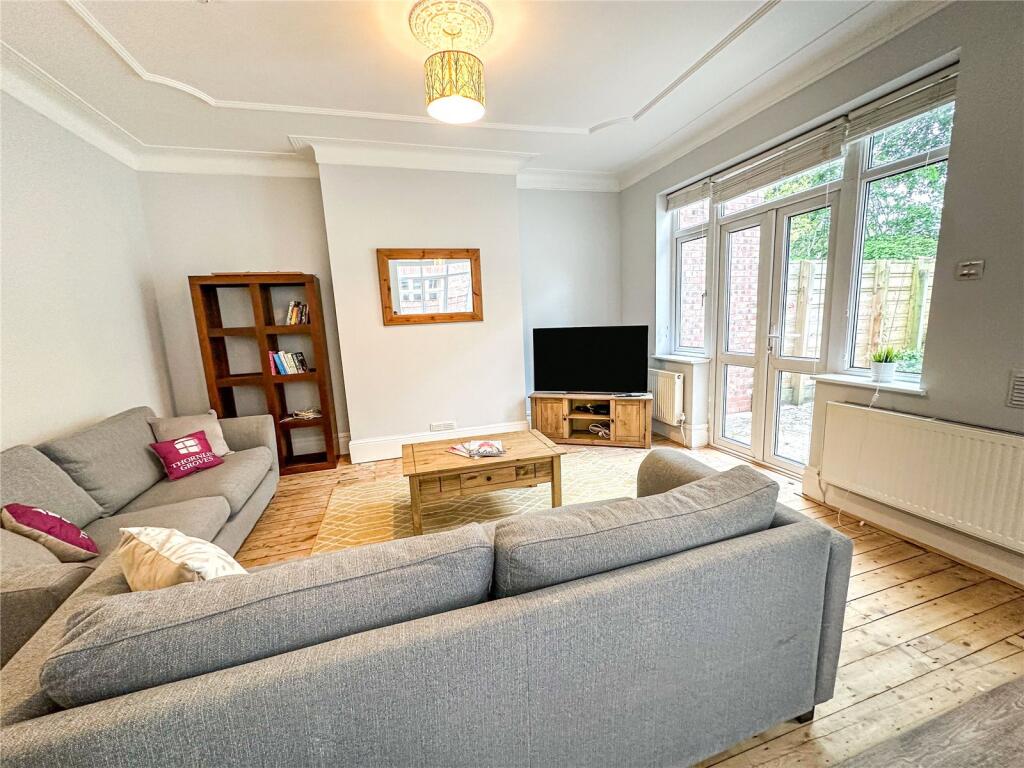 House in Manchester, Greater Manchester - View 4