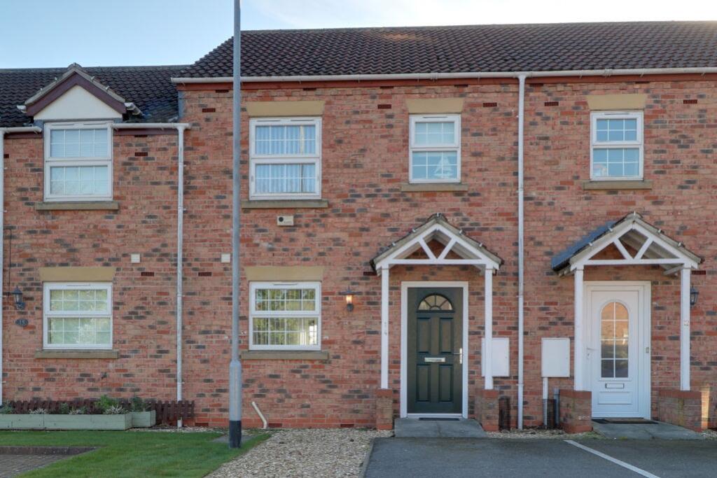3-bed terraced on Blue Horse Court, Great Ponton, Grantham, Lincs, £160,000
