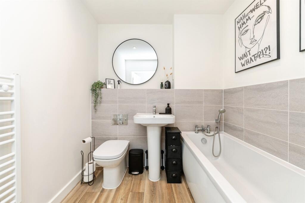 Additional image 13 of Blossom Drive, Welwyn Garden City