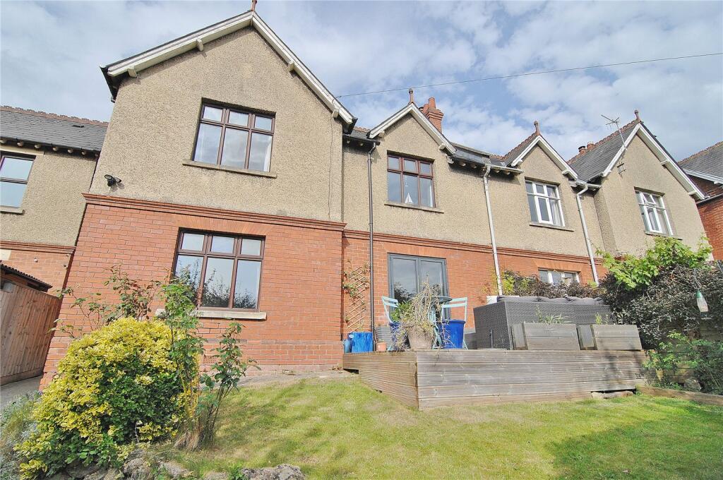 Main image of property: London Road, Stroud, Gloucestershire, GL5