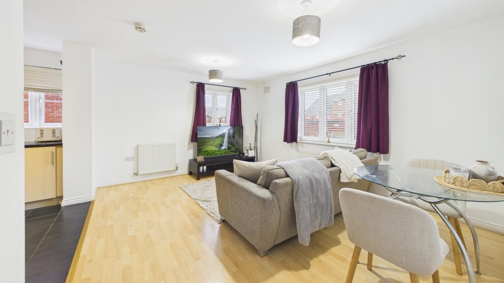 Apartment in Derby, Hilton - View 3