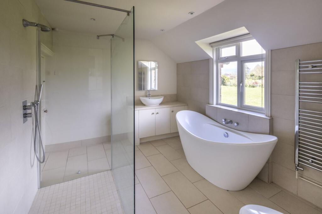 Kintbury Holt Farmhouse