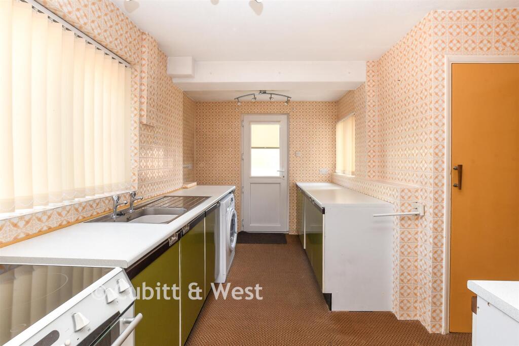 House in Redhill - More