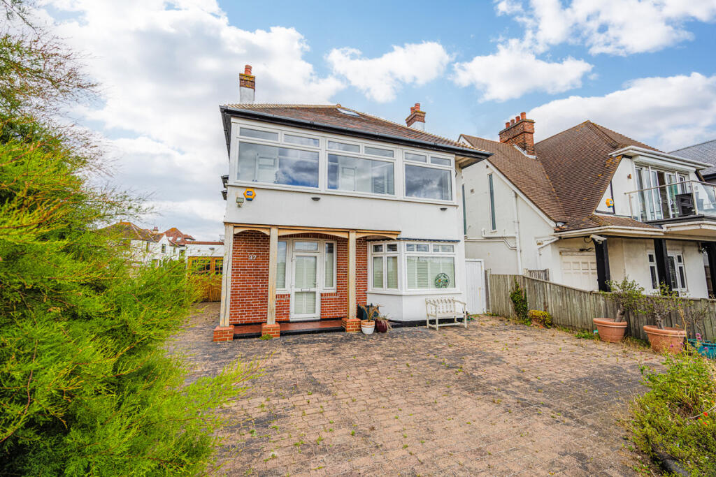 Main image of property: Chalkwell Esplanade, Westcliff-on-sea, SS0