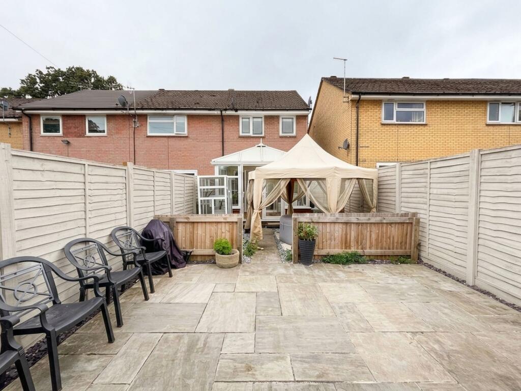 Bingham Close, Verwood, BH31 photo 2
