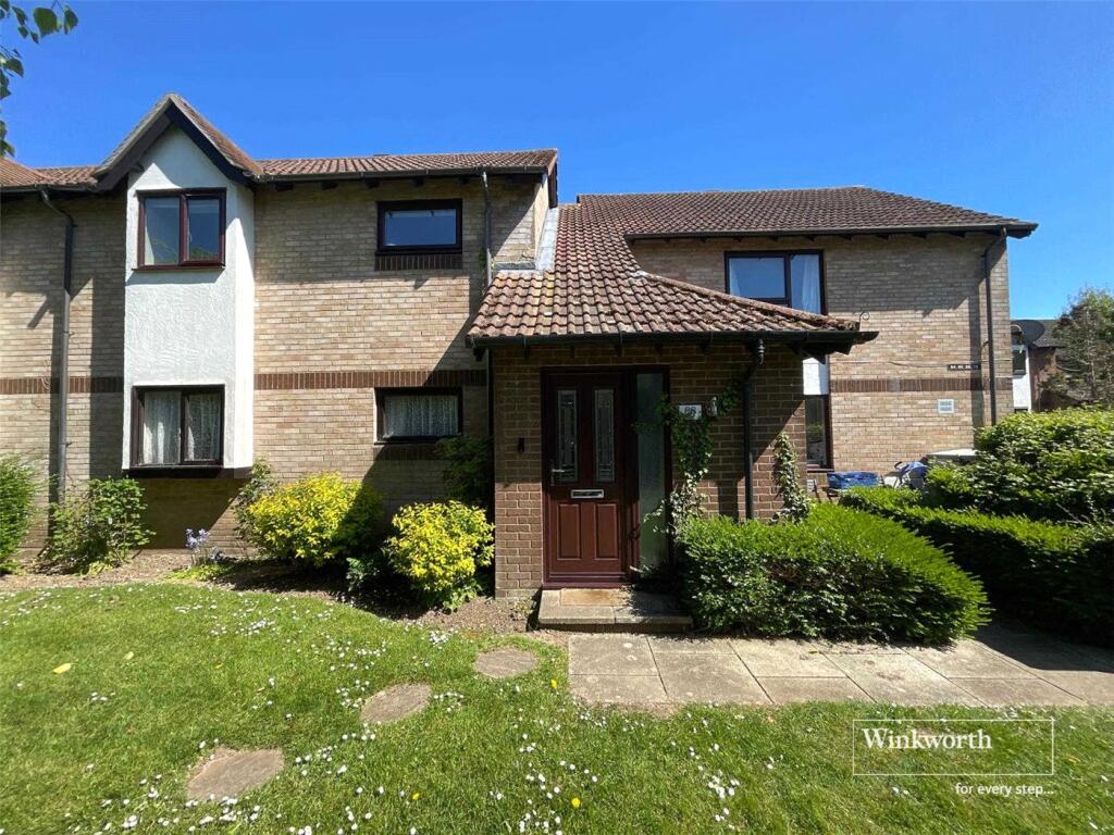 Main image of property: Eastlands, New Milton, Hampshire, BH25