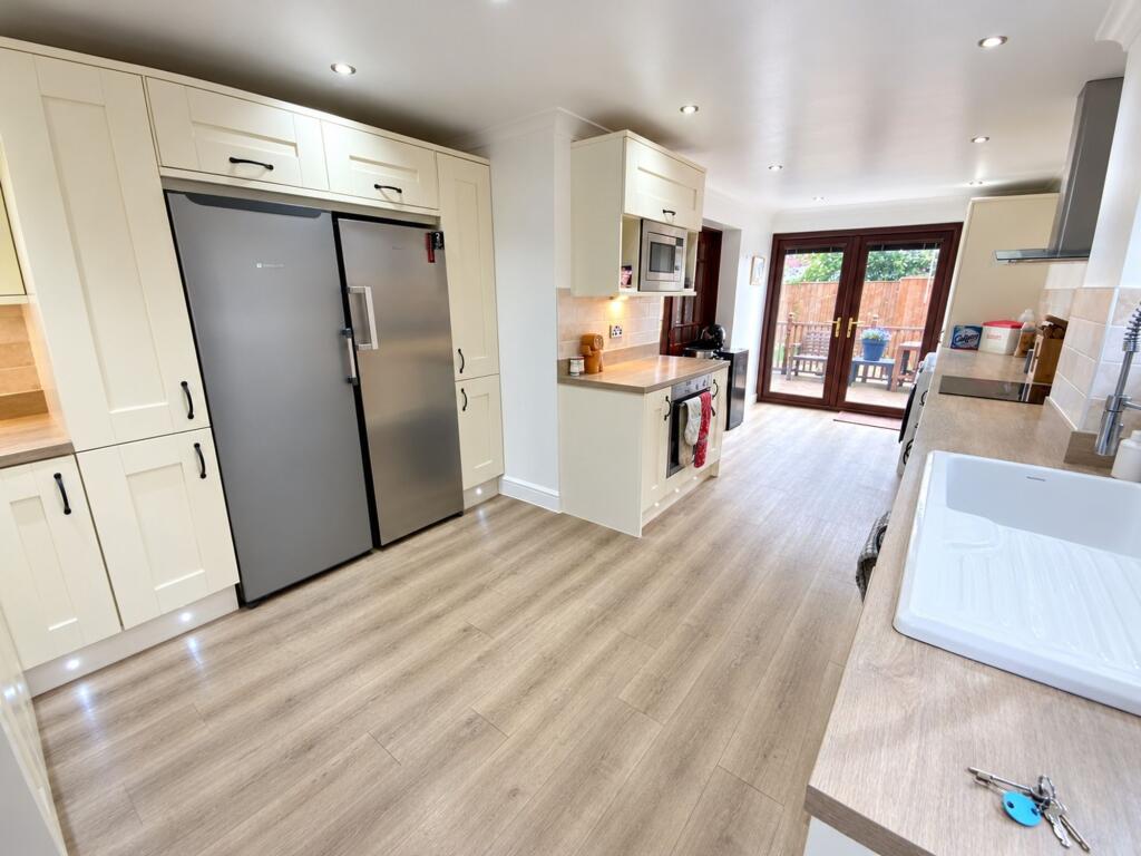 Glentower Grove, Hartlepool, TS25 photo 2