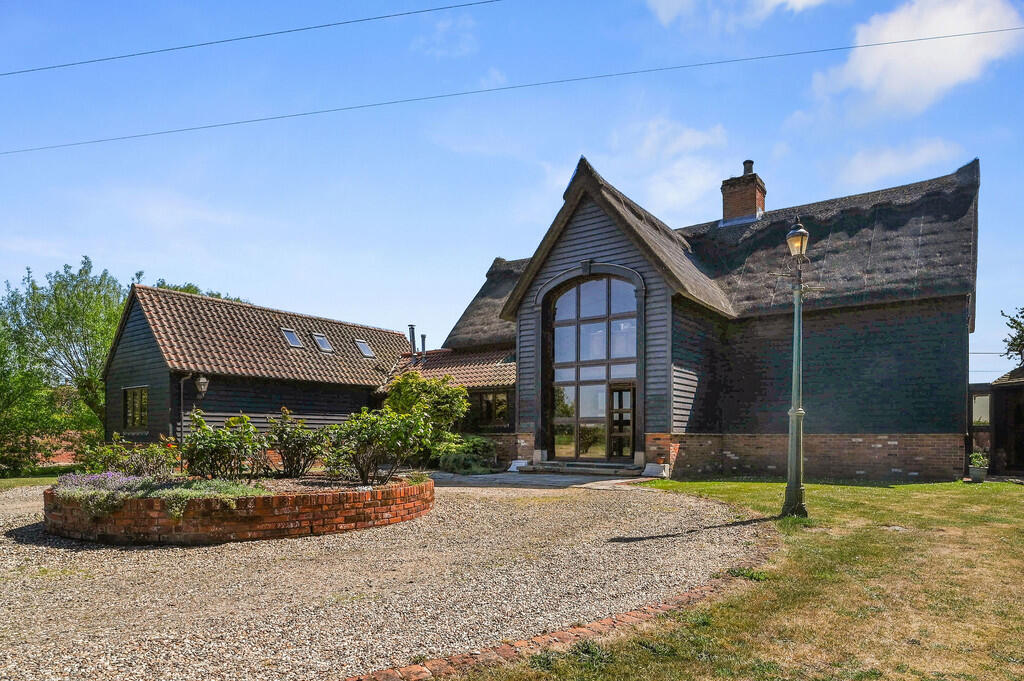 Main image of property: Colchester Road, Peldon, Colchester, Essex, CO5