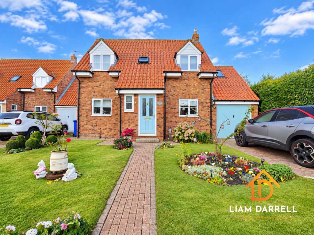 3-bed detached on Meadow View, Gristhorpe, Filey, North Yorkshire, £325,000