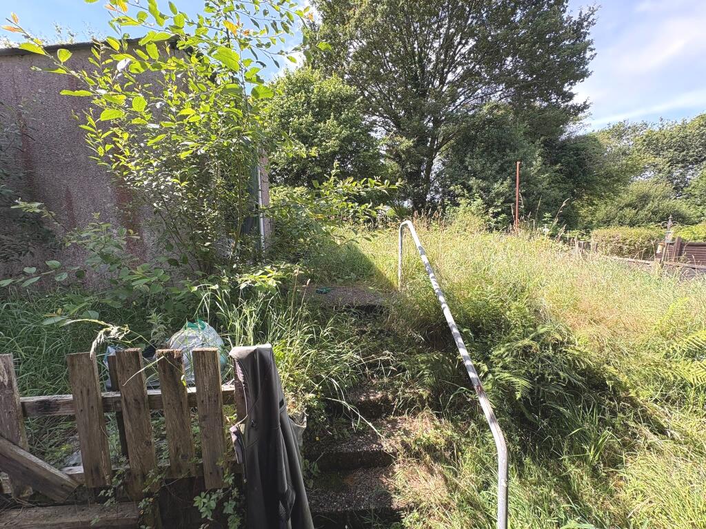 Apartment in Neath - View 5