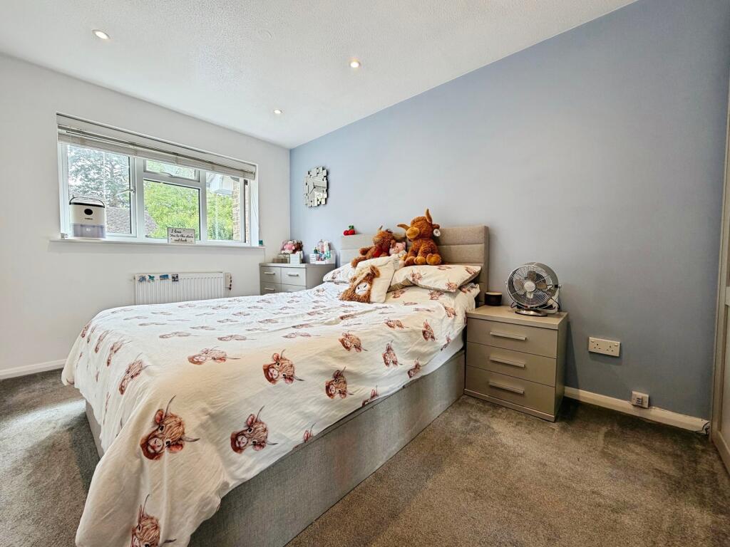 House in Rushmoor, Hampshire - View 3
