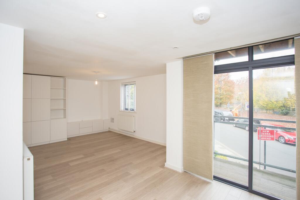 Additional image 4 of Magdalen Court, Newsom Place, St Albans, Hertfordshire, AL1