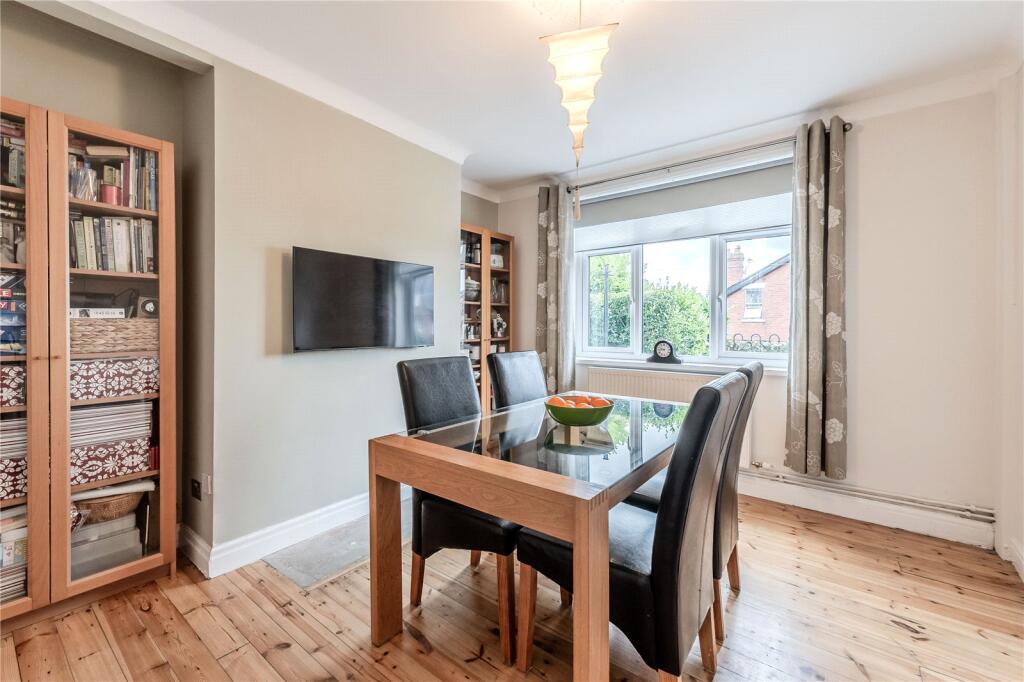 Mount Pleasant Avenue, Leeds, West Yorkshire photo 4