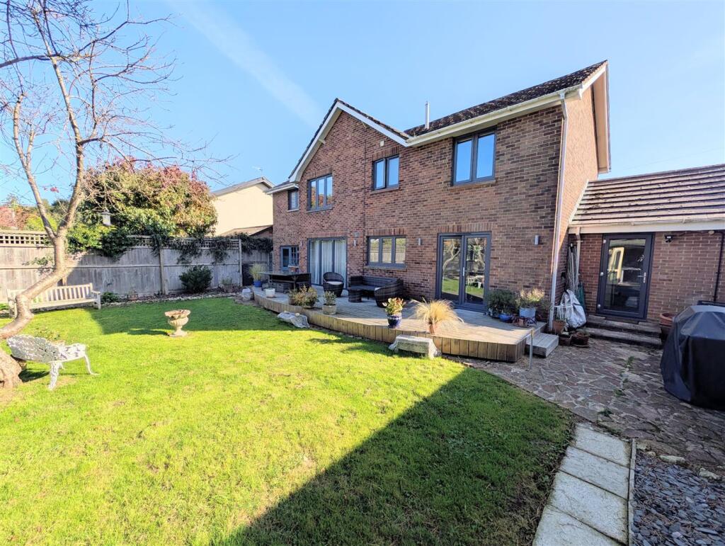 House in Portsmouth - View 4
