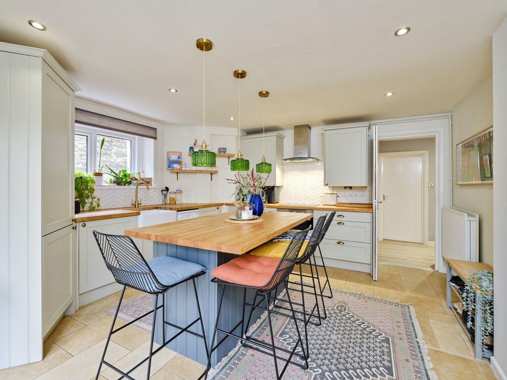 Apartment in Bristol, Pigsty Hill, Redland - View 5