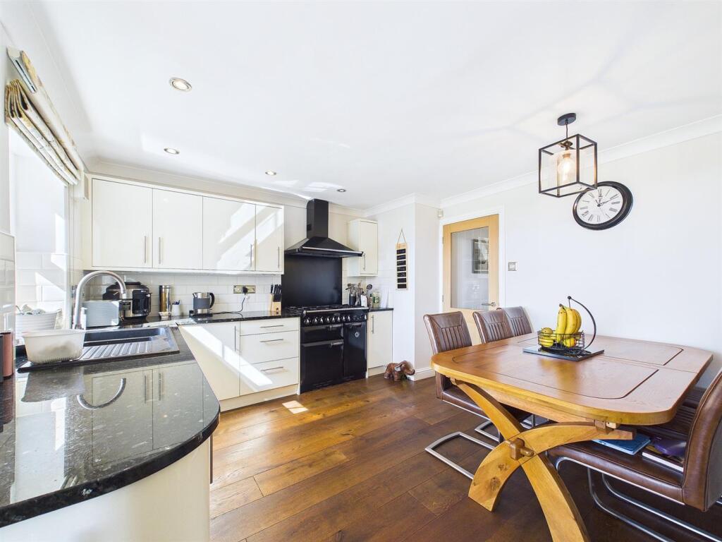 4 Middle Farm, Stainton, Barnard Castle photo 3