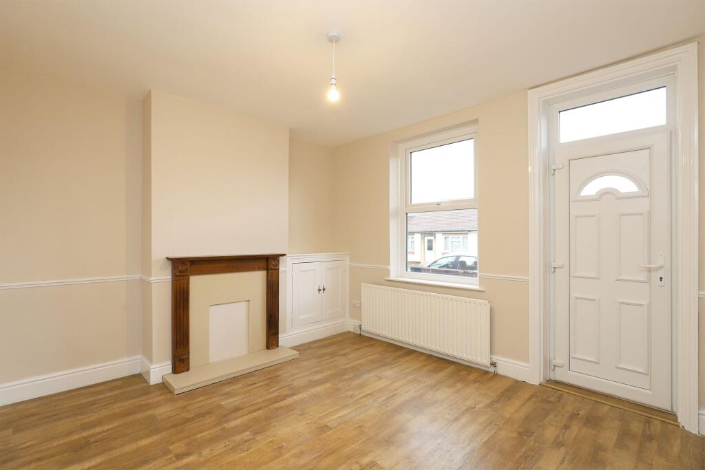 House in Chesterfield, Spital - View 5