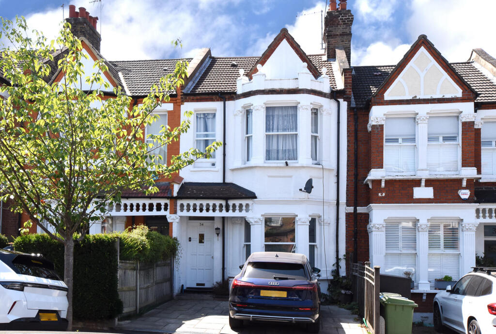 Main image of property: GFF 34 Beauval Road, London