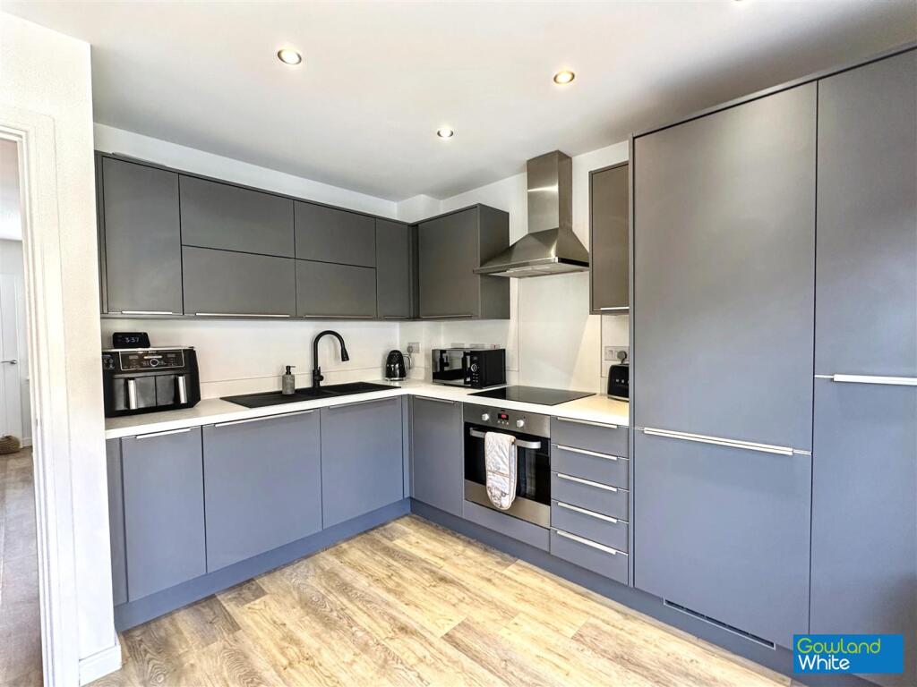 House in Stockton-on-Tees - More