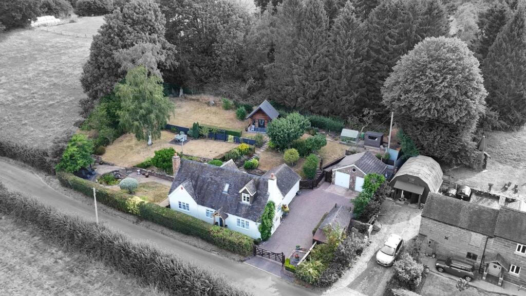 Main image of property: Rowan Cottage, Langot Lane, Fair Oak, Eccleshall, Stafford, ST21 6PP