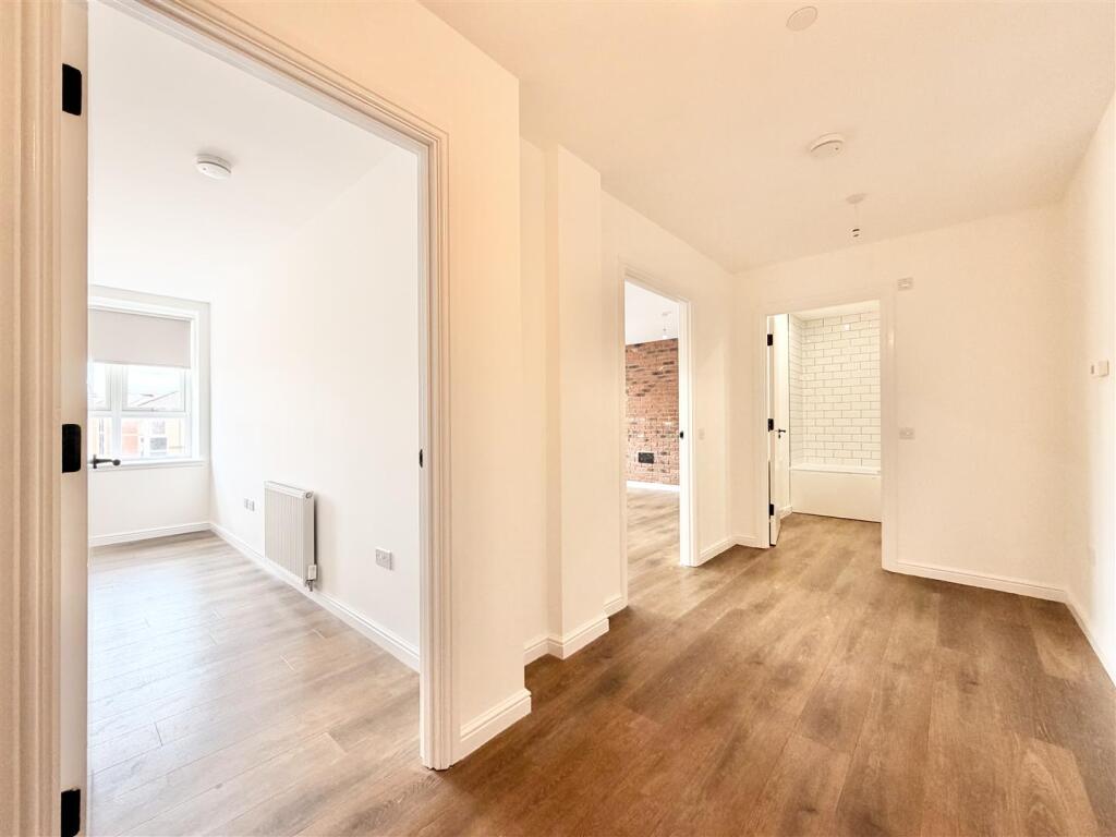 Apartment in Glasgow - View 4