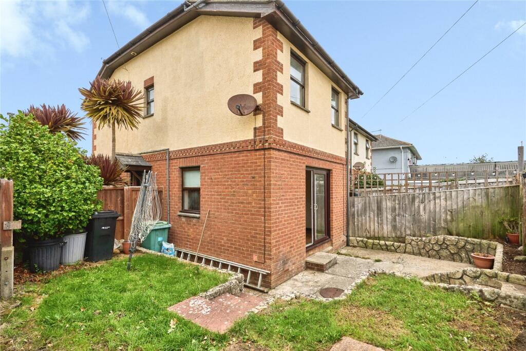 House in Portsmouth - More