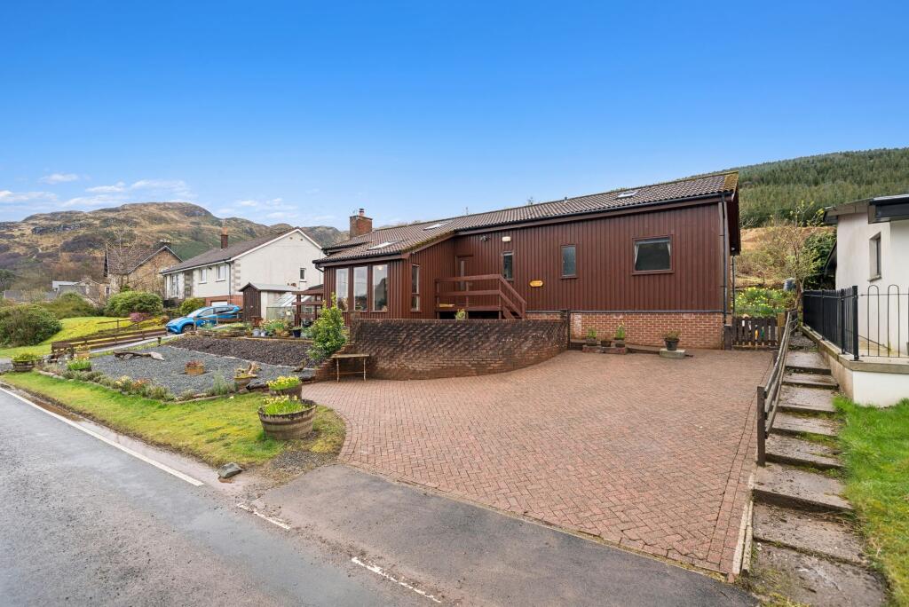 Main image of property: Cruachan Lodge, Carrick Castle, Lochgoilhead, Cairndow, PA24 8AF