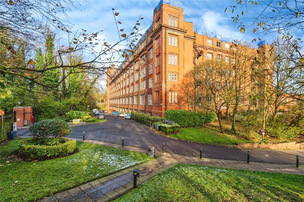 Main image of property: Blackburn Road, Bolton, Greater Manchester, BL1