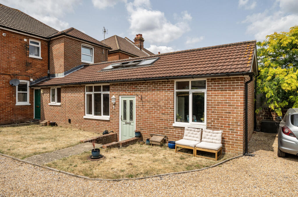 Main image of property: Atherley Road, Shirley, Southampton, Hampshire, SO15