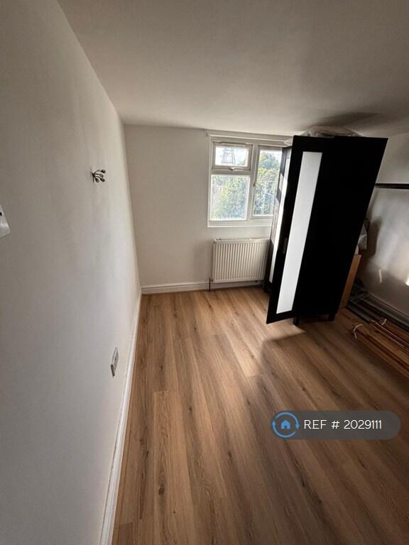 House in London - More