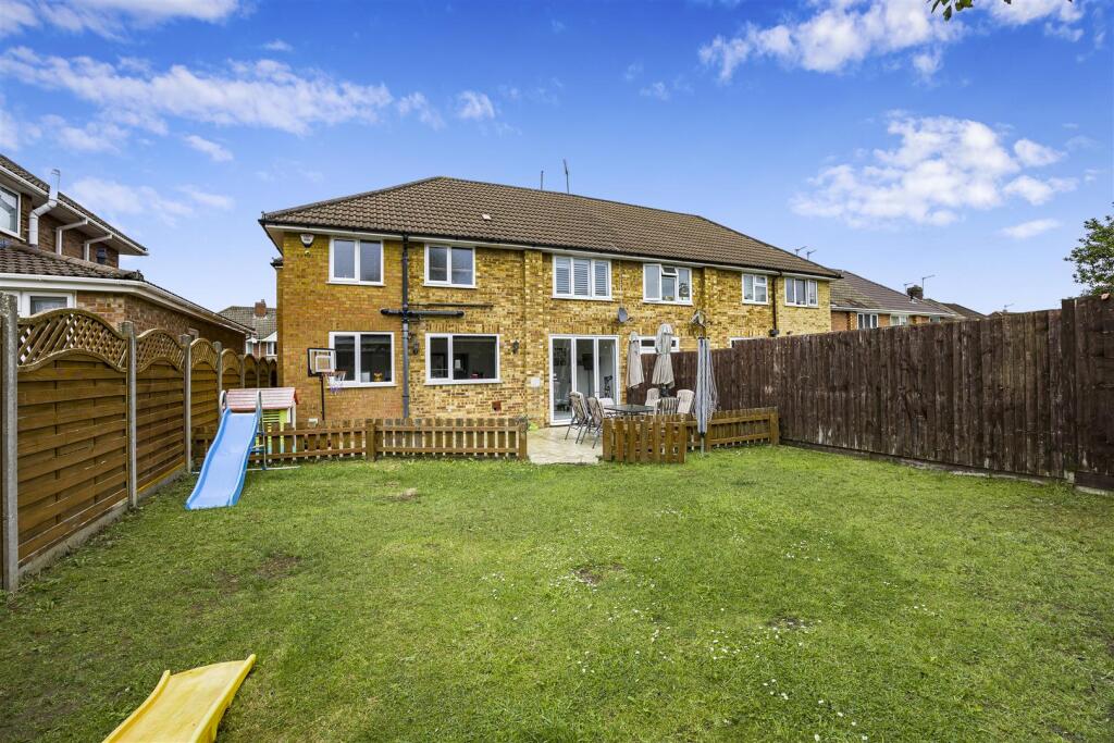 Orwell Drive, Keynsham photo 3
