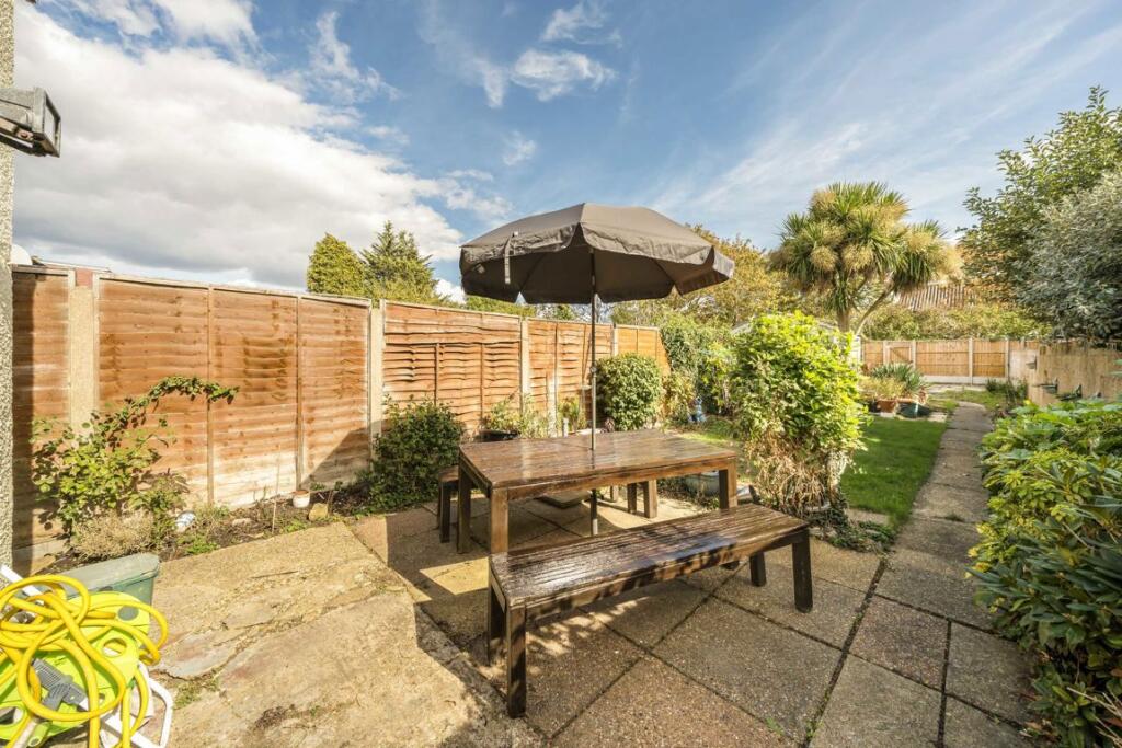 House in London - View 4