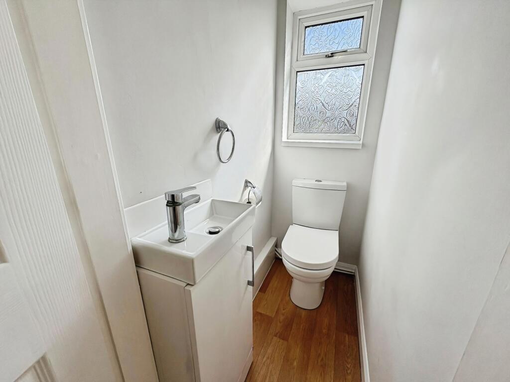 House in West Lancashire, Skelmersdale - More