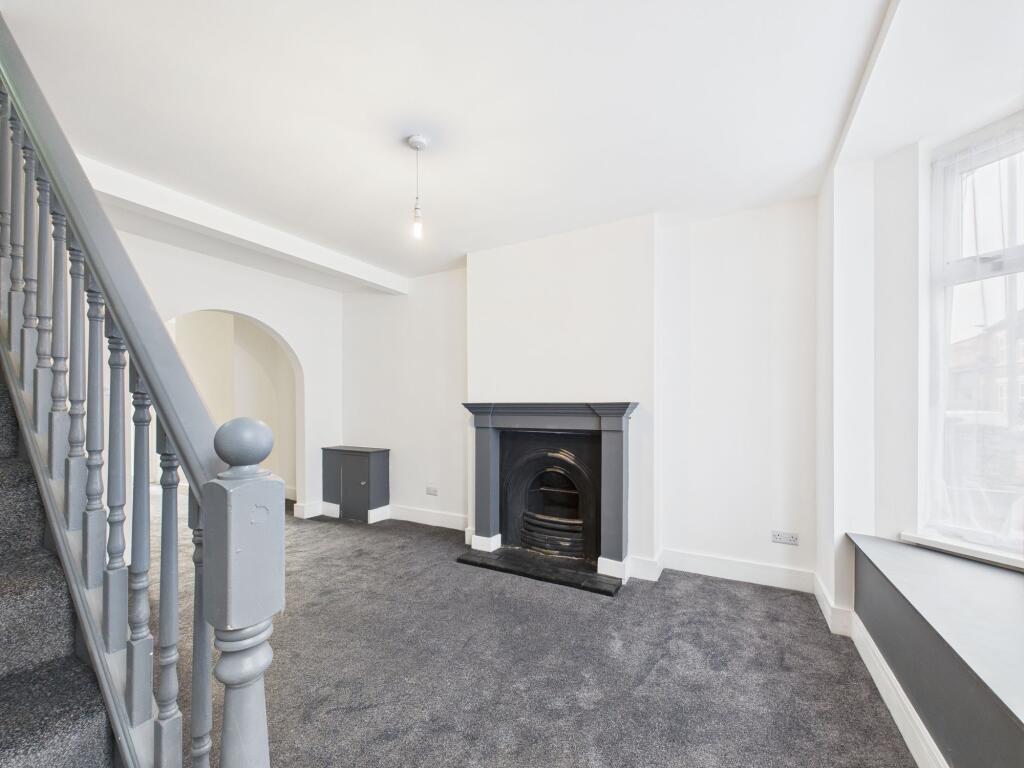 House in Peterborough - View 5