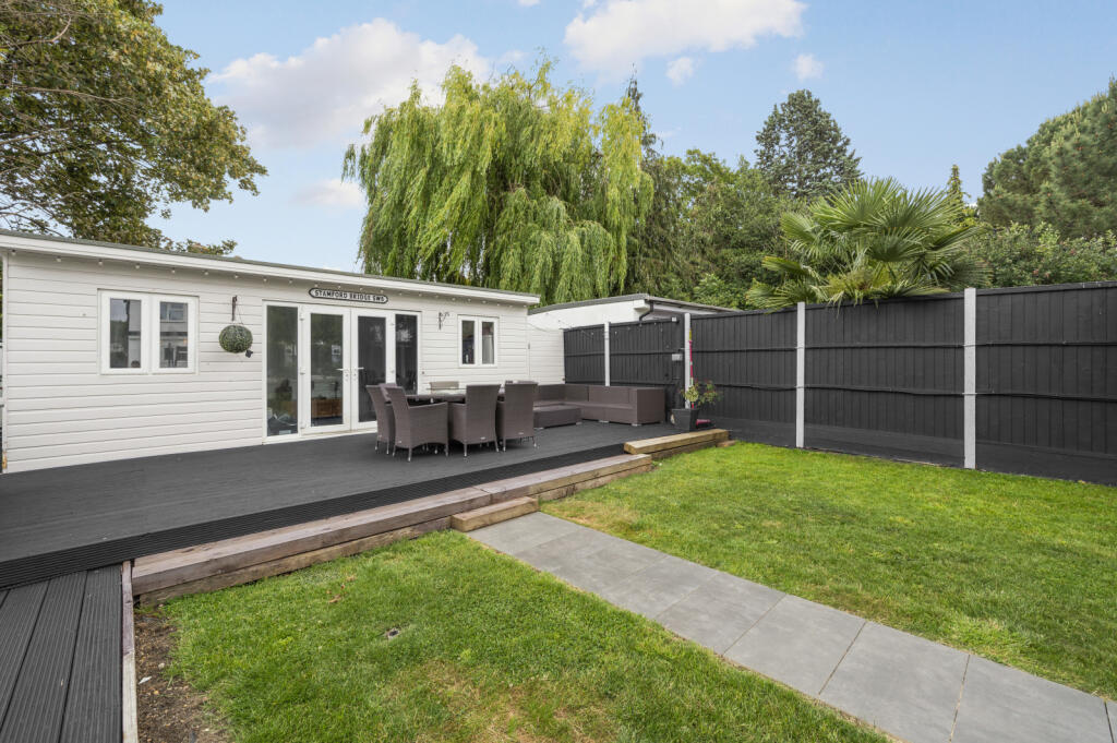Beverley Way, West Wimbledon, SW20 photo 4