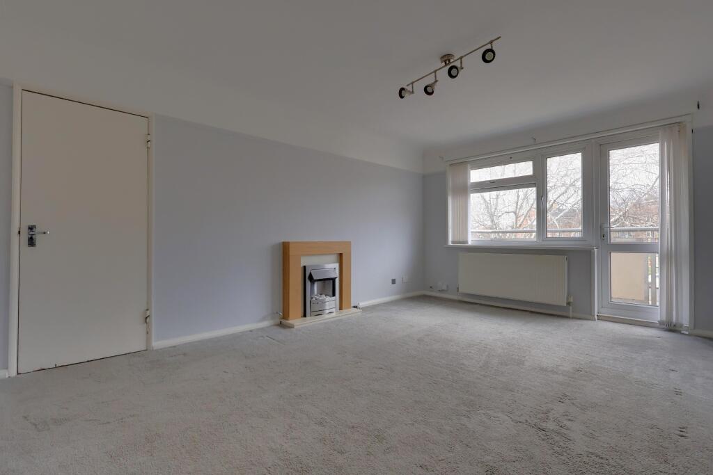 Halstead Road, Cosham photo 2