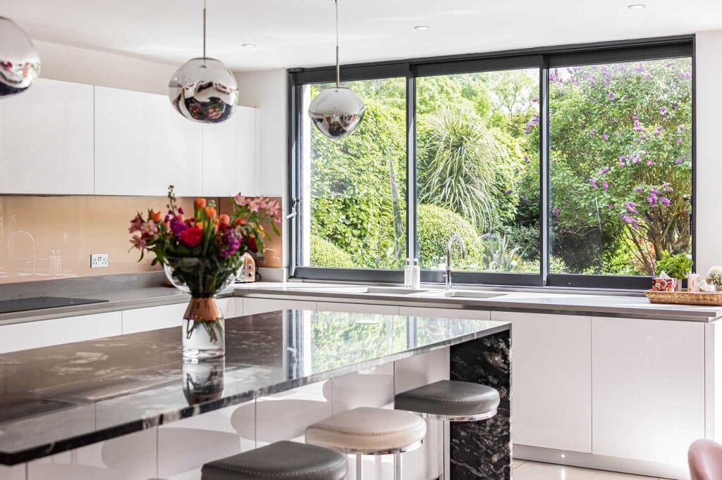 House in Reading - View 5