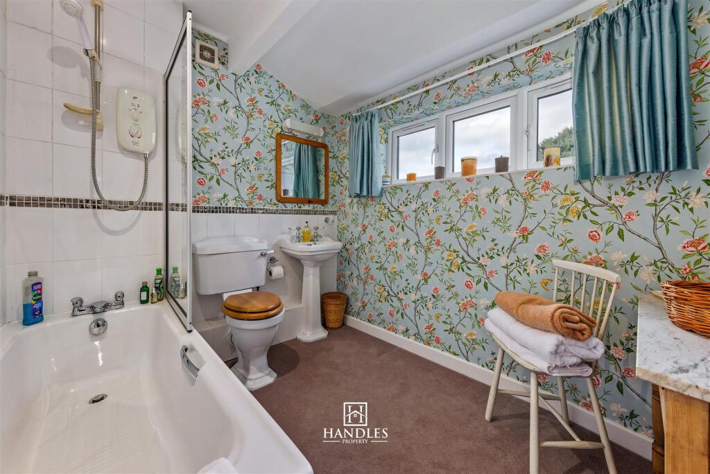 Additional image 12 of High Street, Henley-In-Arden